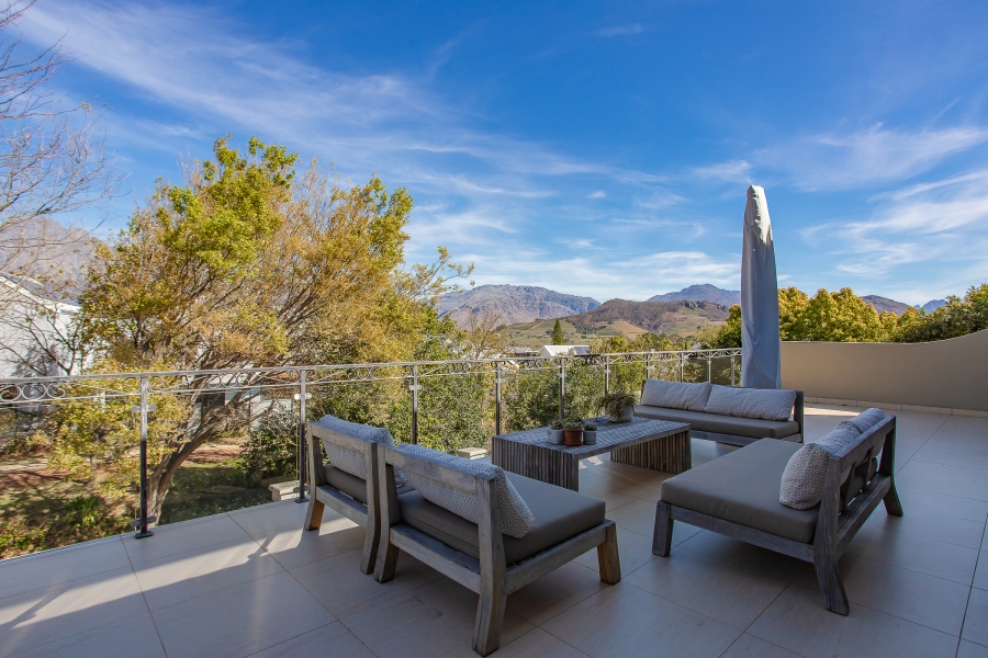 4 Bedroom Property for Sale in Franschhoek Western Cape